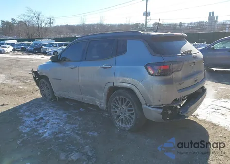 2022 Jeep Compass High Altitude 4X4 z USA, uszkodzony, nr VIN 3C4NJDCB2NT140486